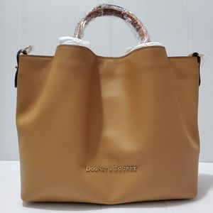 Dooney and Bourke city large barlow .